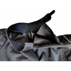 Le Classic Aquavet est un anorak étanche pour le kayak ou le canoë.