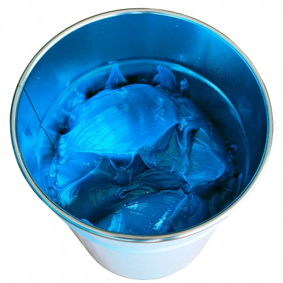 Colle polyester. Colle polyester.