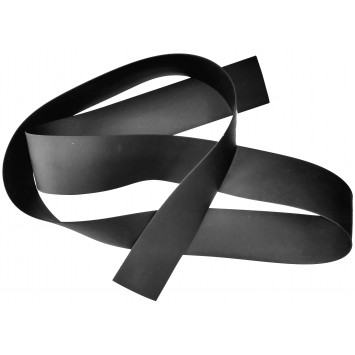 Bande de ragage pour étrave ou quille de kayak de mer.