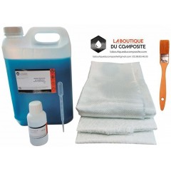 Kit polyester : 5kg résine + 5 m² mat + 5m² roving.