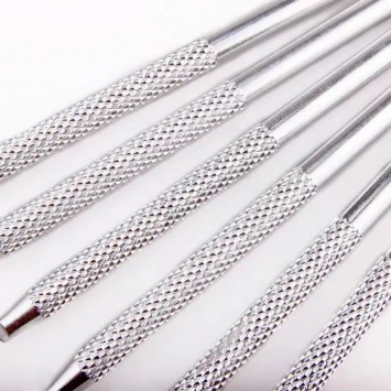 Outils de sculpture et de modelage pour la Plastiline.