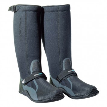 Bottes néoprène Aquadesign pour le kayak de mer.